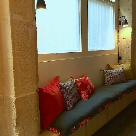 Au Coeur Du Marais Paryż