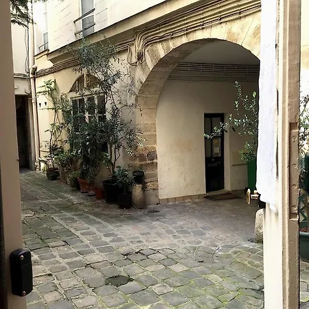 Apartament Au Coeur Du Marais Paryż