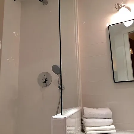 Au Coeur Du Marais